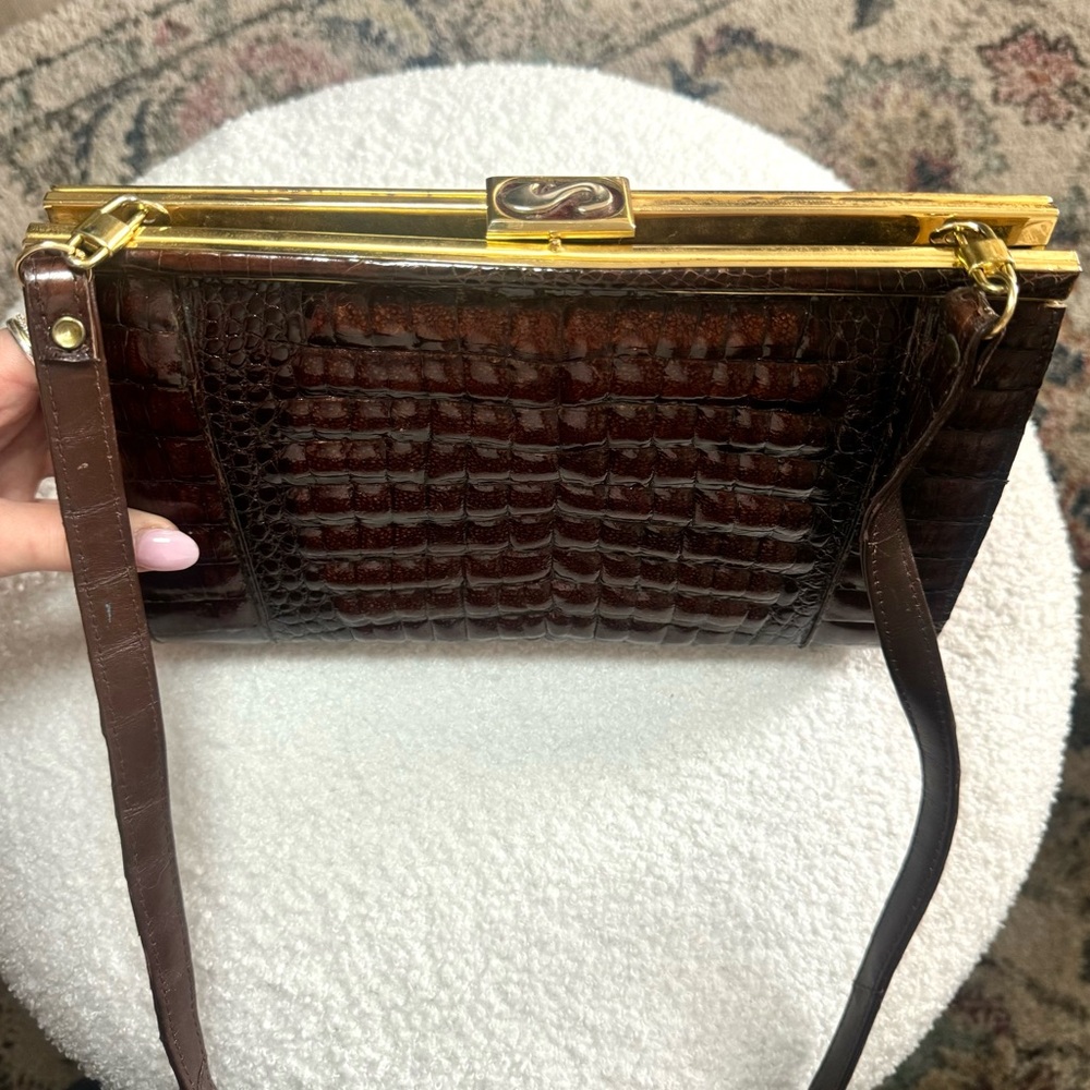 VINTAGE CROCODILE CROSSBODY BAG - Picture 5 of 10